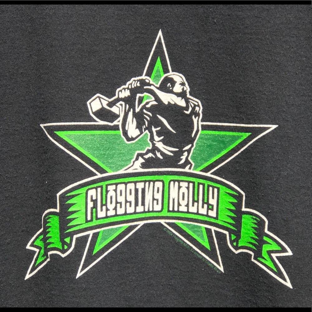 Flogging Molly t-shirt, Size Medium.